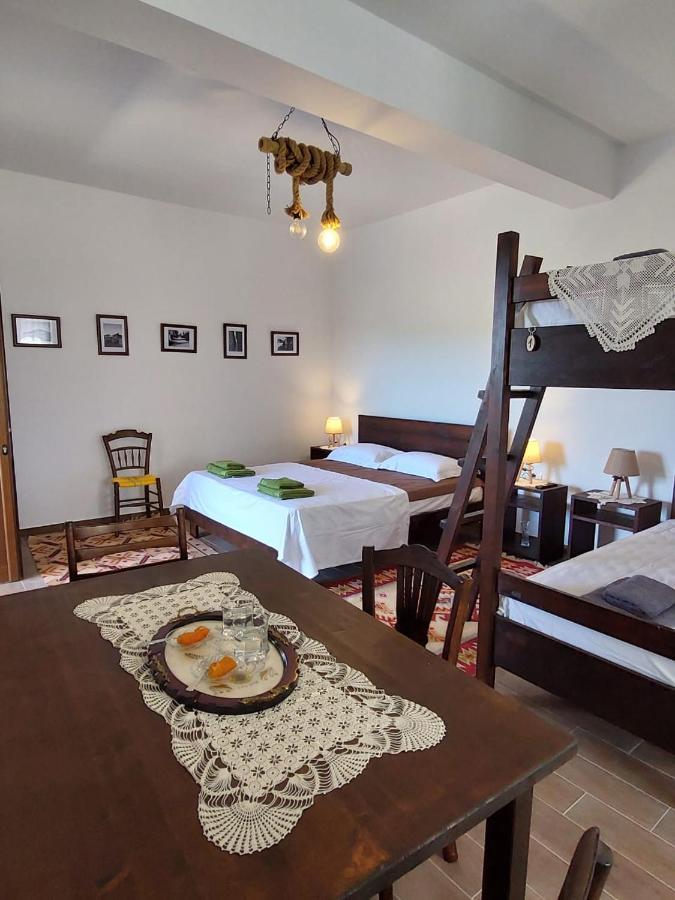 Guest House Gorani Berat Exterior photo
