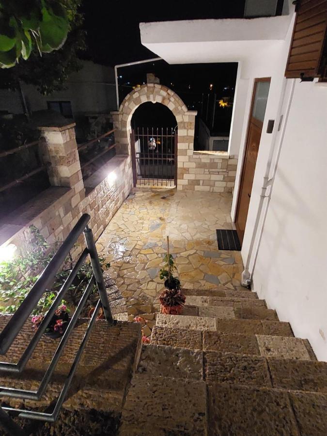 Guest House Gorani Berat Exterior photo