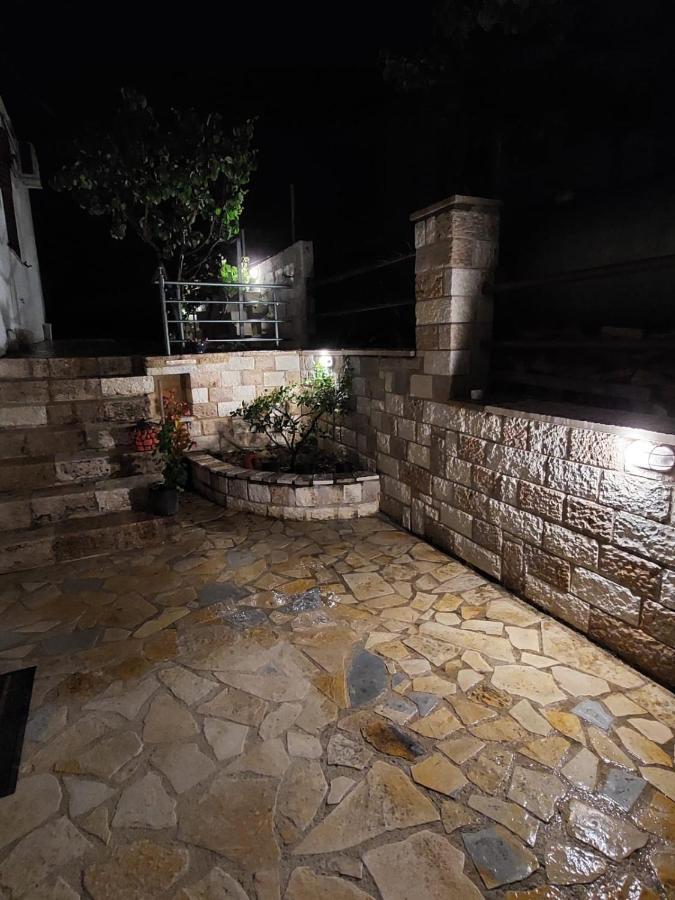 Guest House Gorani Berat Exterior photo
