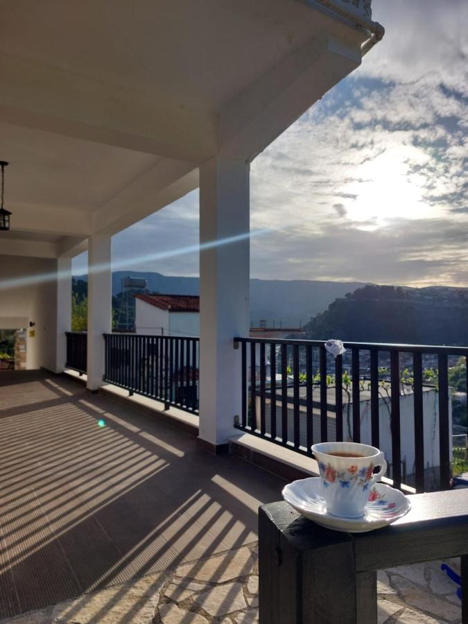 Guest House Gorani Berat Exterior photo