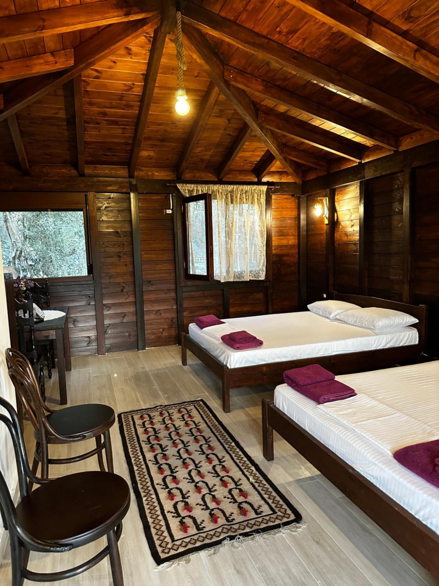 Guest House Gorani Berat Exterior photo