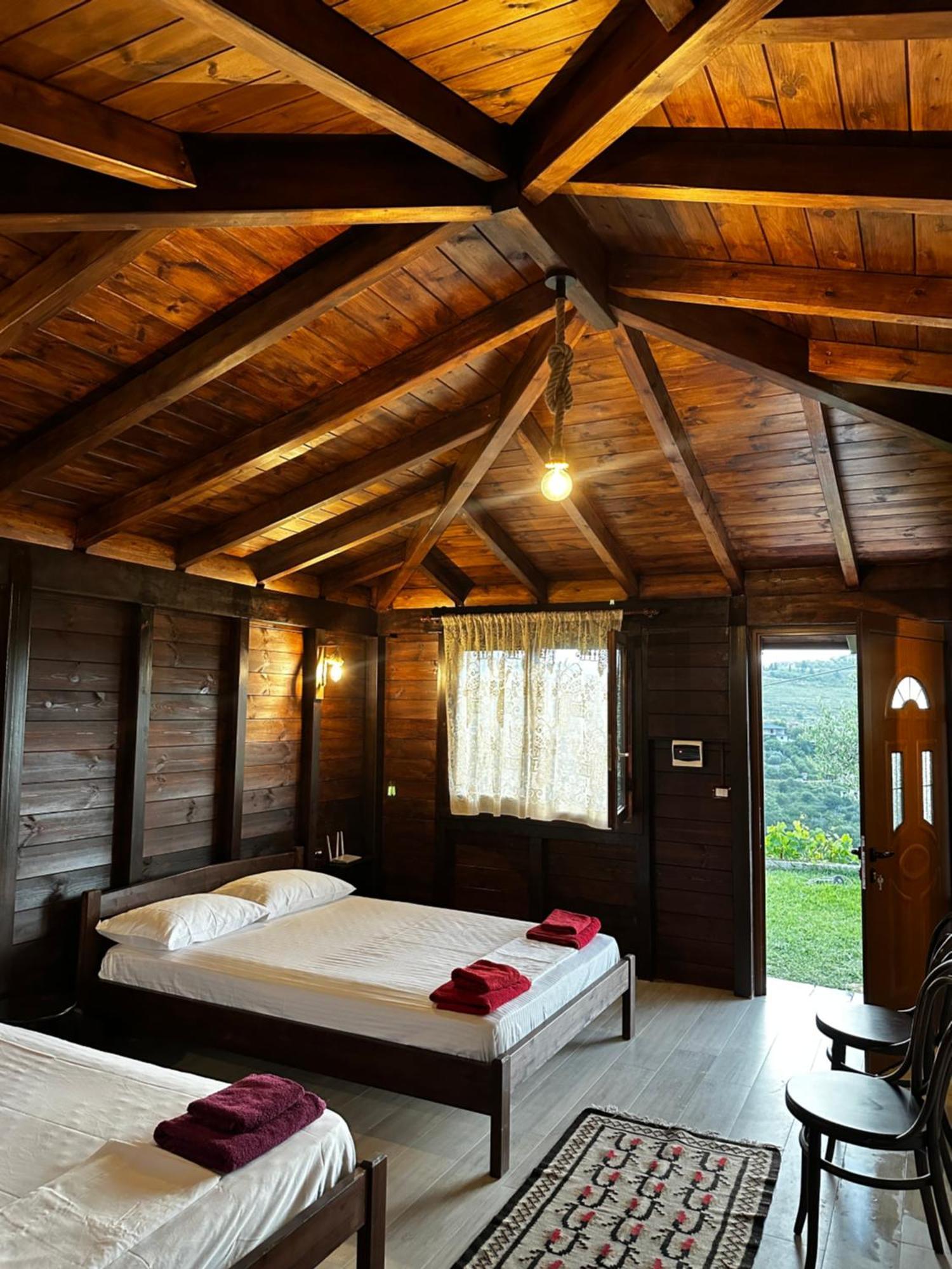 Guest House Gorani Berat Exterior photo